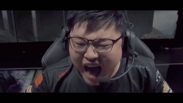 Ning重返赛场，大比分获胜首场状态出色，RNG观众沸腾！