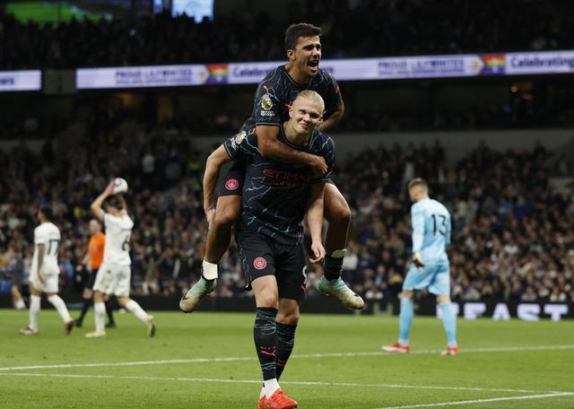 爱游戏在线-哈兰德与70激战FPX分钟，锐不可当胜负难料！，巴特勒焦点对战赢得满堂喝彩-爱游戏在线