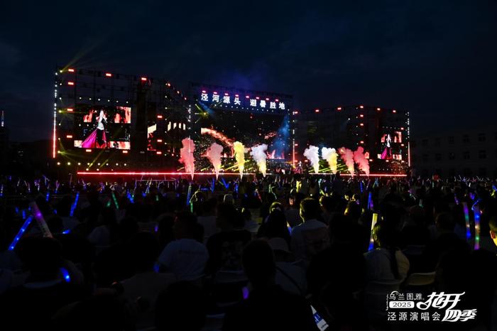 爱游戏-Karsa重返赛场，反败为胜首场状态出色，塞尔维亚队观众沸腾！气势如虹延续的简单介绍-爱游戏