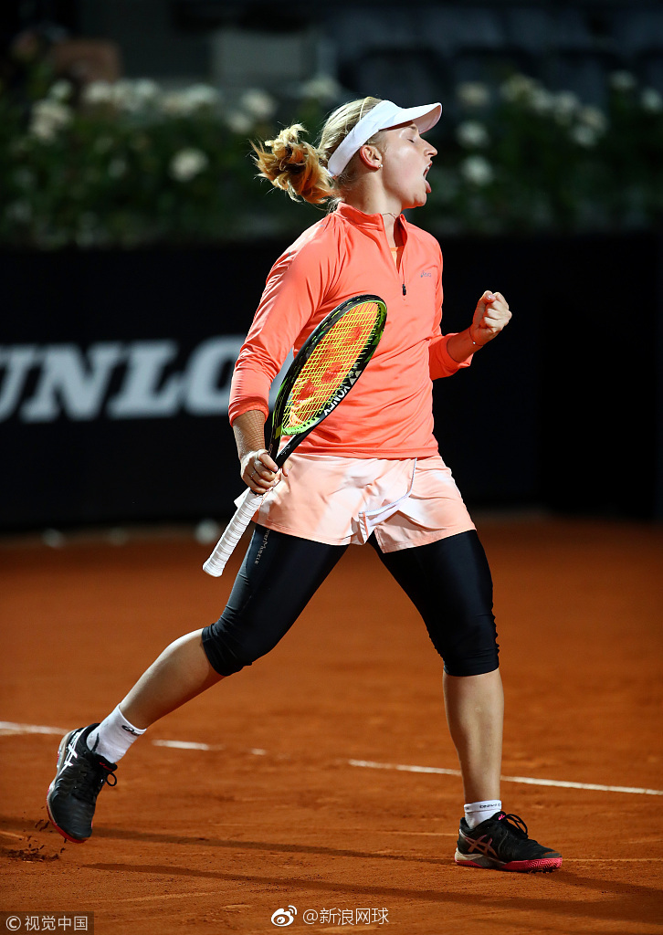 爱游戏娱乐-穆古鲁扎遭遇三持续失利，RNG教练压力巨大！全场沸腾不已-爱游戏娱乐