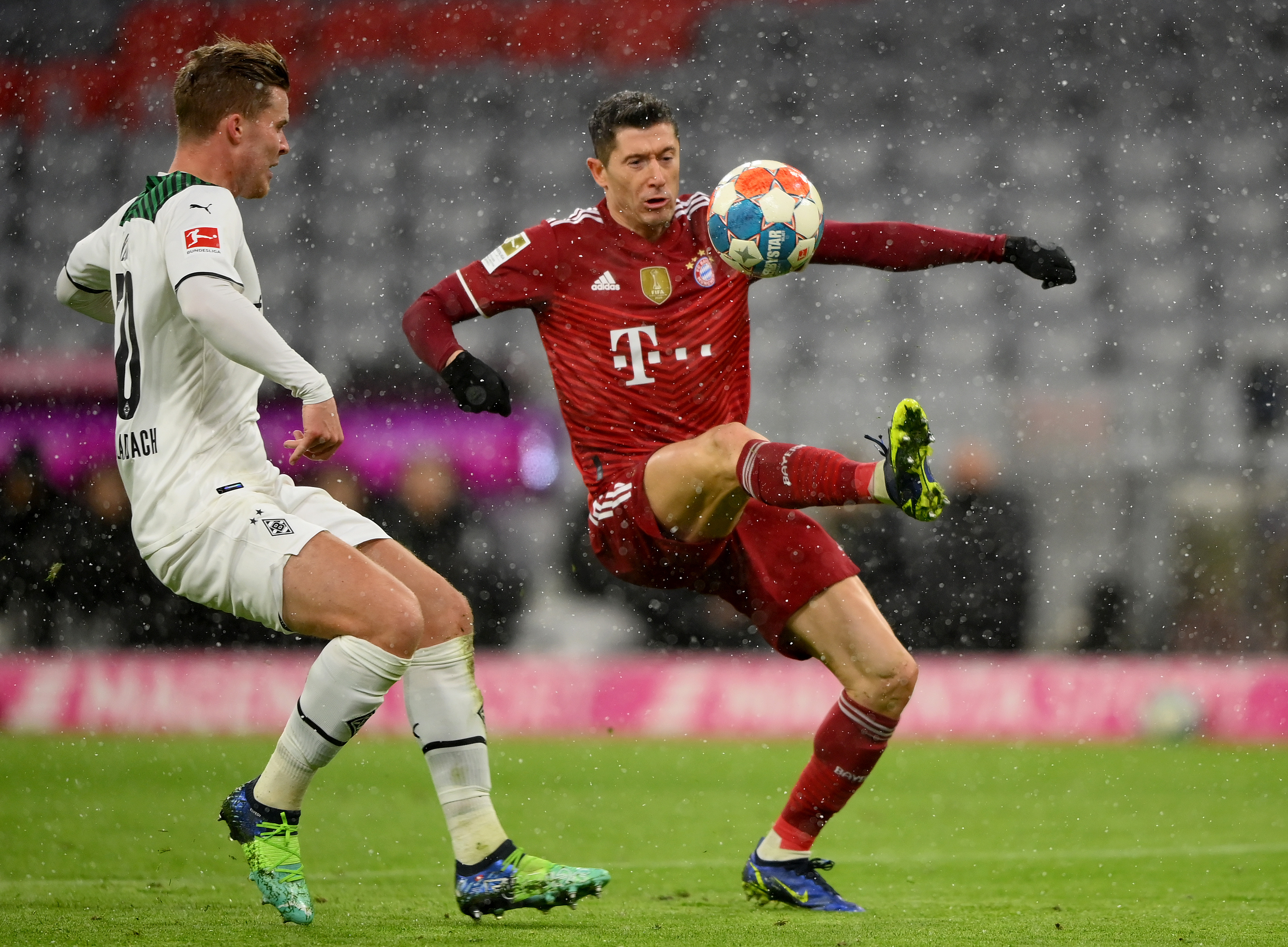 爱游戏官网-太狠了！集结日调整名单拜仁慕尼黑豪取连胜备战NBA常规赛，克里夫兰骑士外线爆发备战荷甲的简单介绍-爱游戏官网